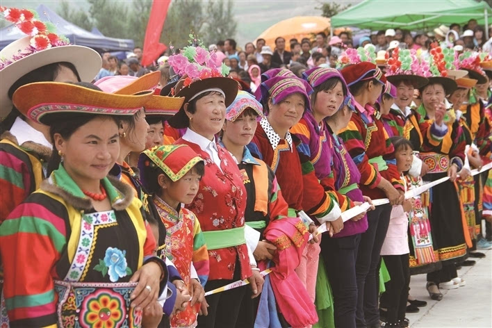 五省(区)花儿演唱会暨第九届丹麻土族花儿艺术节在互助县丹麻镇举行