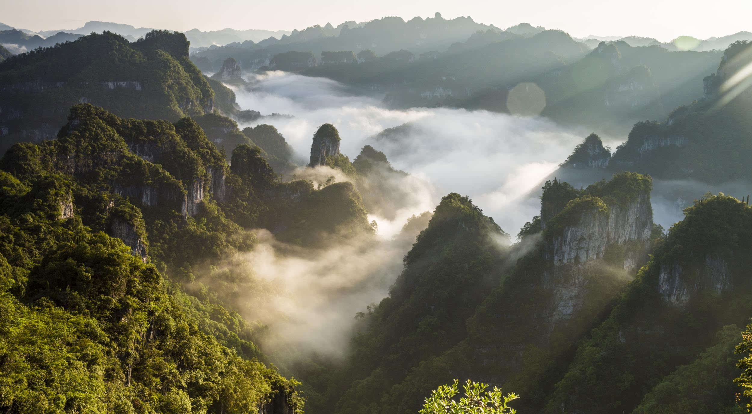 贵州风光——施秉云台山.