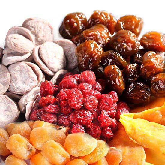 果脯蜜饯 果脯蜜饯常用品质较差的水果,需要糖渍,硫熏,色素添加,否则