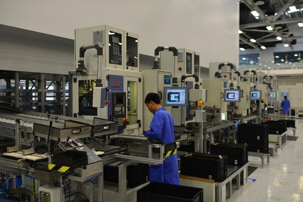 图为:西门子工业自动化产品程度生产研发基地工厂