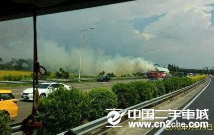 台湾大巴起火 26人遇难24个是辽宁人