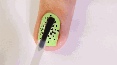 146894129805374368.GIF