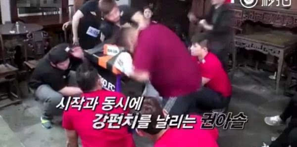 韩节目国人遭殴打 掰手腕变打脸 中韩真人秀被