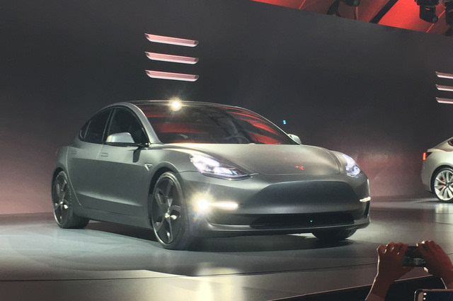 马斯克:特斯拉model 3设计方案已确定_手机搜狐网