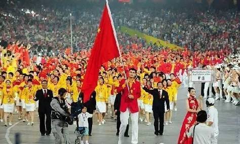 又可以看到中国队穿西红柿炒鸡蛋+葱花了,里约奥运会各国礼服曝光-搜狐