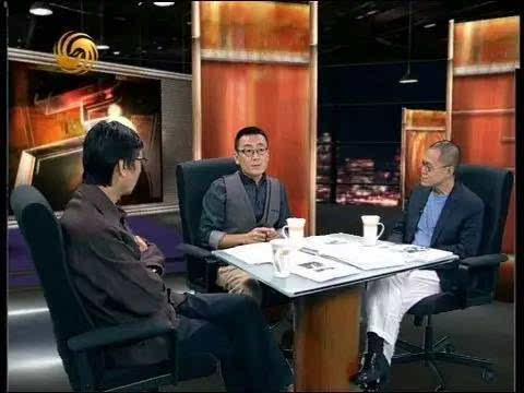 《锵锵三人行》《锵锵三人行》是凤凰卫视出品的著名谈话类节目,由窦