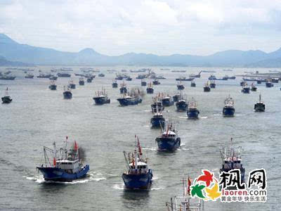 浙江舟山结束2个月休渔期 上千只渔船奔赴东海