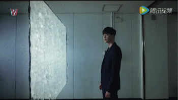 《九回时间旅行》和《仁显王后的男人》皆出自她手