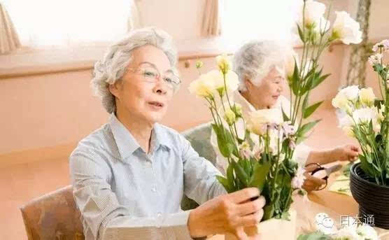 为什么日本人不想活得比平均寿命长?晚年生活