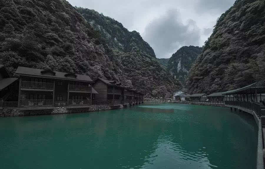 重庆山水游哪里好玩 企业推广资讯  齐全的国内旅游景点介绍,这里可以