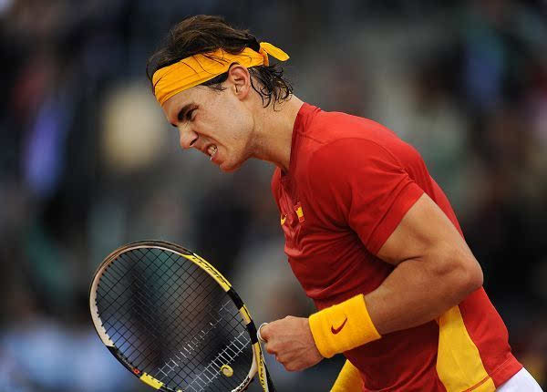网球天王纳达尔终于"再续前缘",成为西班牙代表团旗手.