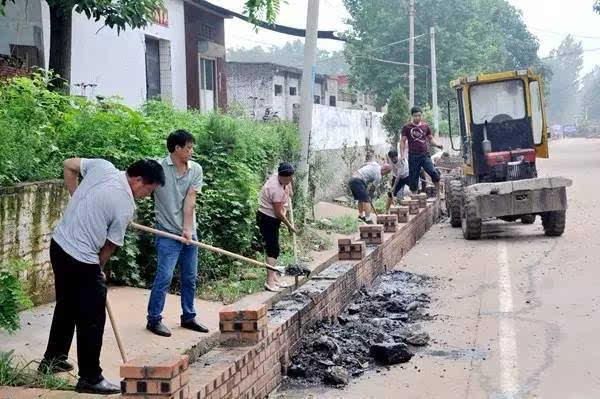 张晓波到时村营乡,路村营乡,辛庄营乡指导防汛救灾及