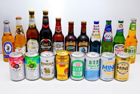 拉格(lager):酵母在桶底部发酵,温度略低,发酵时间长,约占啤酒种类15