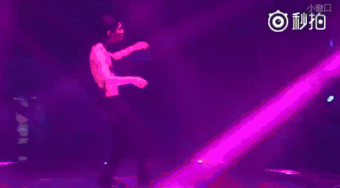 张艺兴回应撩妹传闻:这不怪我,是她先动的手!