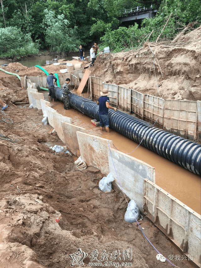 兴国县城管局加快城市生活污水处理管网建设