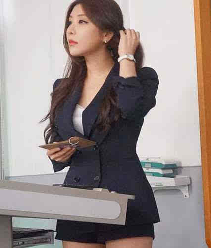 韩国最美女老师 学生一定会后悔逃课的-搜狐
