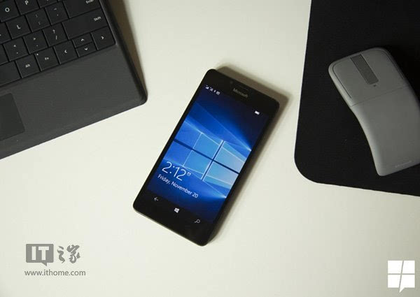 微软Lumia950\/Lumia950 XL宣布降价 - 微信公