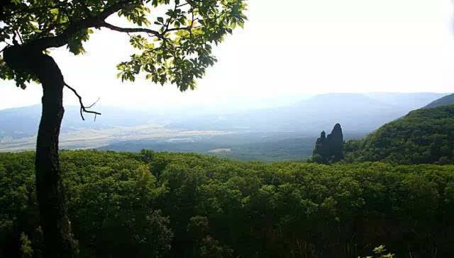 延边旅游汪清四方山近赏层林叠嶂远观奇石横生