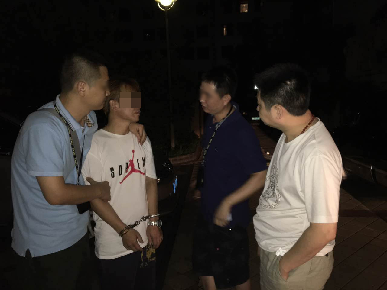 民警循线出击雷霆肃毒 抓获三名贩毒嫌疑人