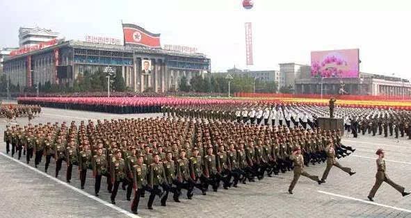 中国有60个朝鲜10个俄罗斯,怕美国个逑!