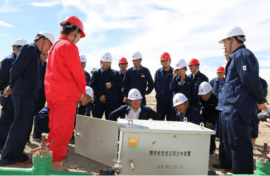 中国信息化百人会"智能制造课题组"赴青海油田,兰州石化调研