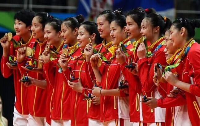 第29届奥运会女排半决赛中国对巴西第3局的最