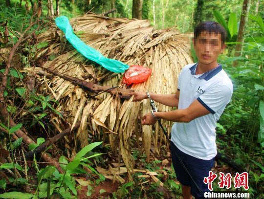 男子购钢管铁皮自制猎枪出售 仅上过两年小学