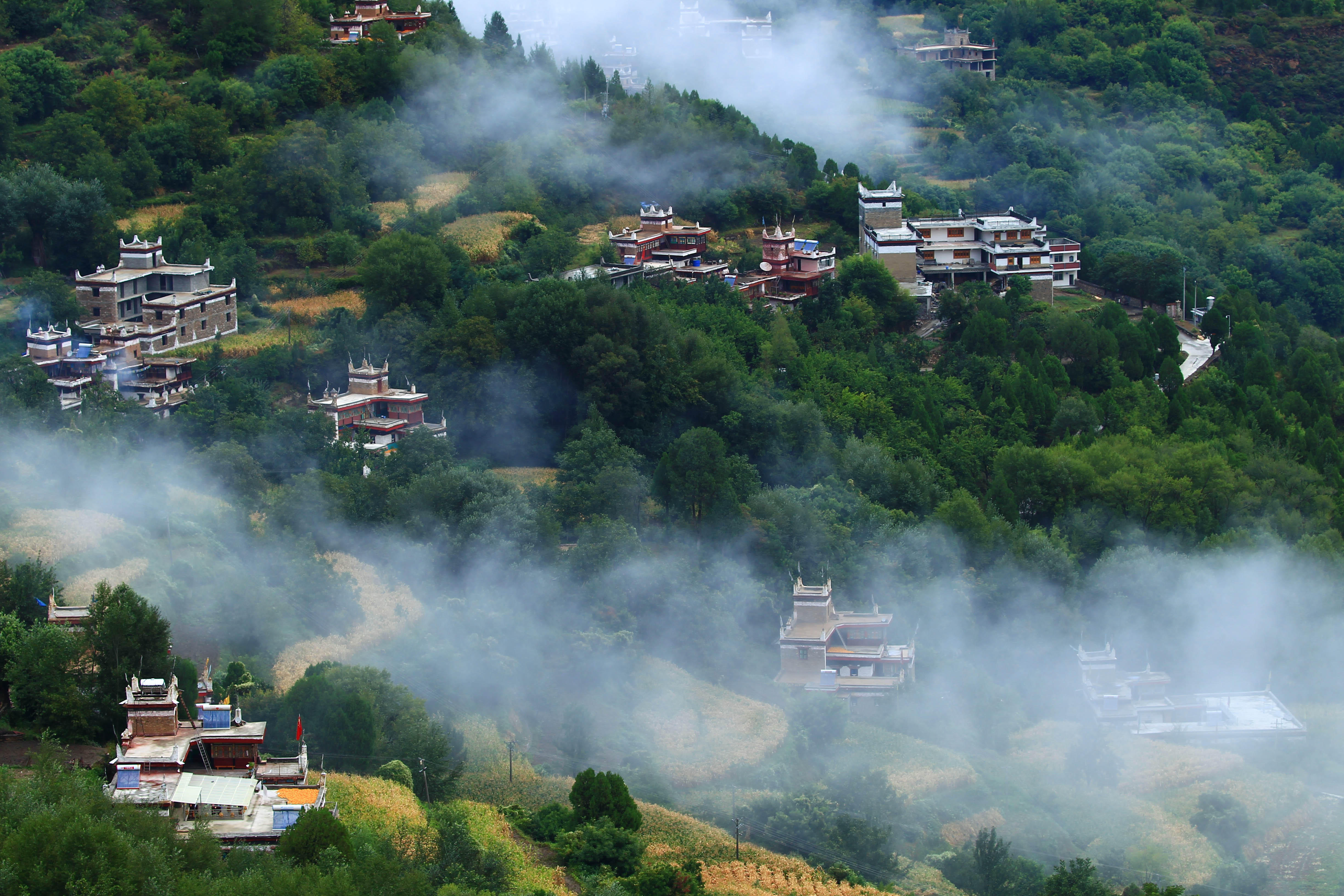 童话世界:甲居藏寨-搜狐