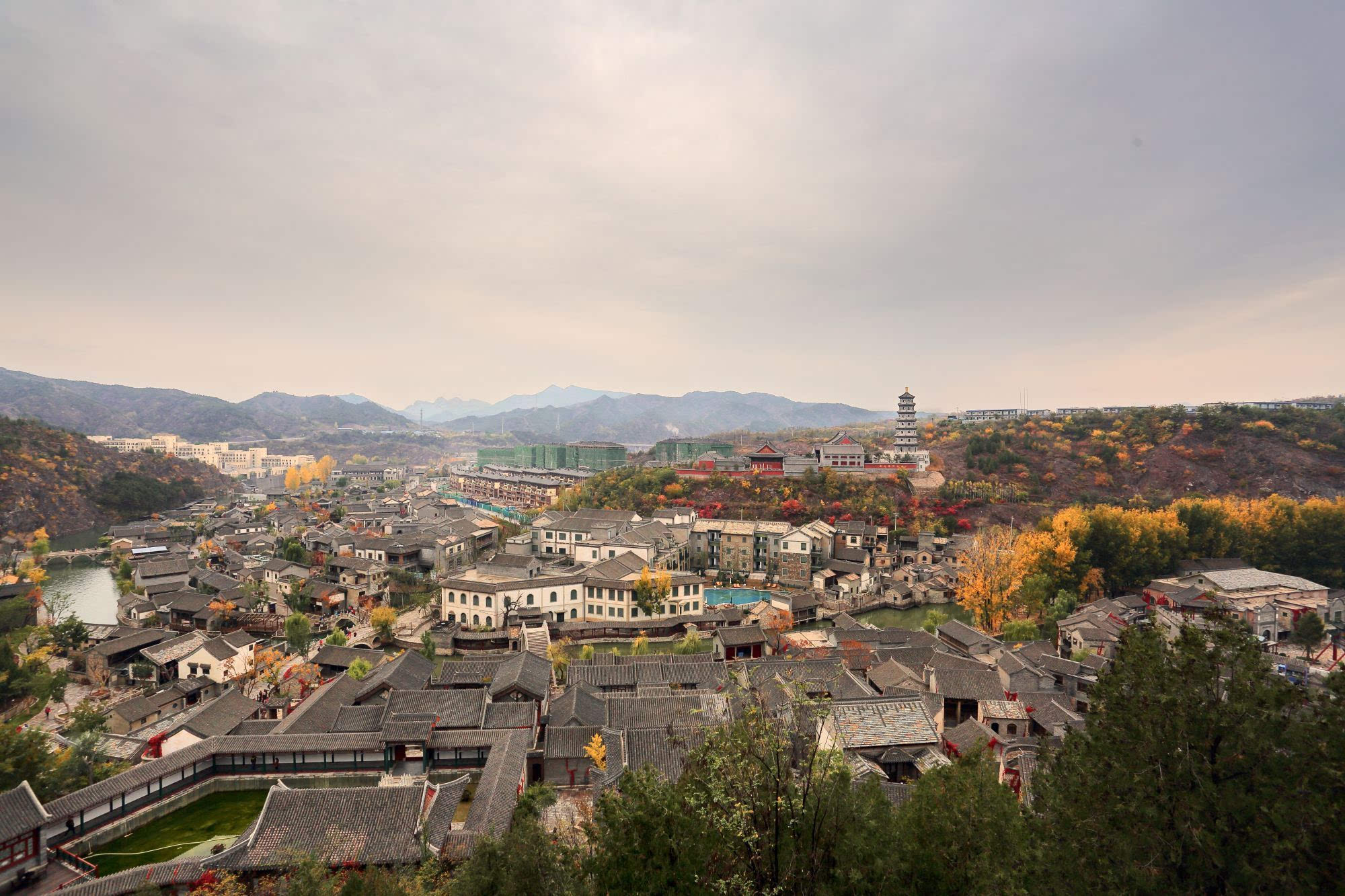 古北水镇开通专线巴士 十一来长城脚下提灯游