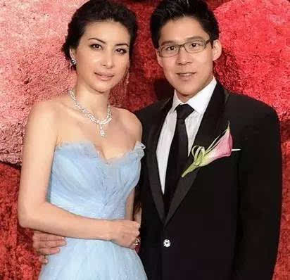 [美!]“人鱼夫妇”大婚,看明星婚礼珠宝,真是中西珠宝一个都不少呀!