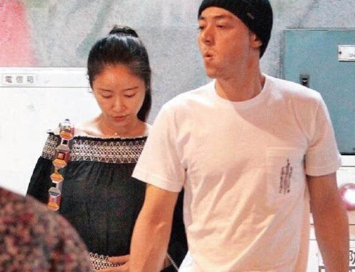 没保护妻子不爷们?霍建华霸道护妻回应-搜狐