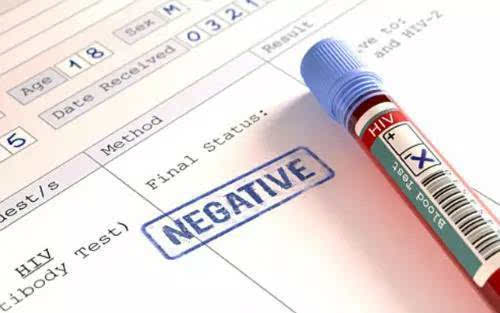 一滴血、一个U盘,半小时内检测HIV病毒载量