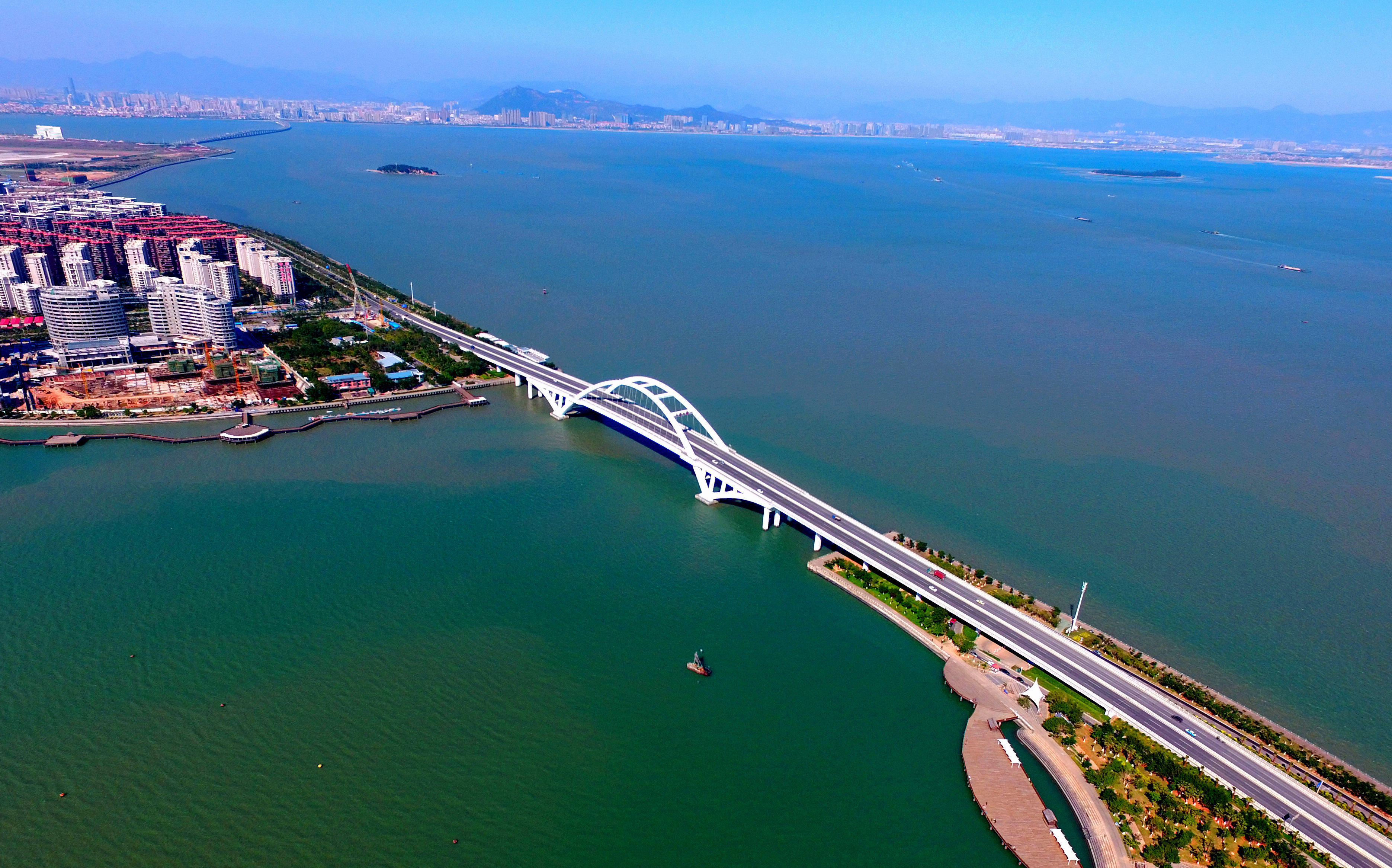 中央支持福建经济总量将超越台湾_福建经济学校宿舍