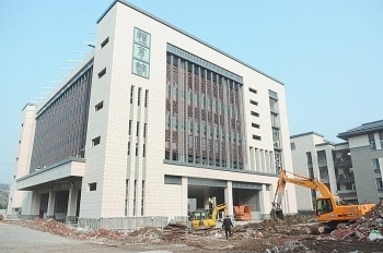 盐城市一小串场河校区基建工作结束 预计9月1日开学