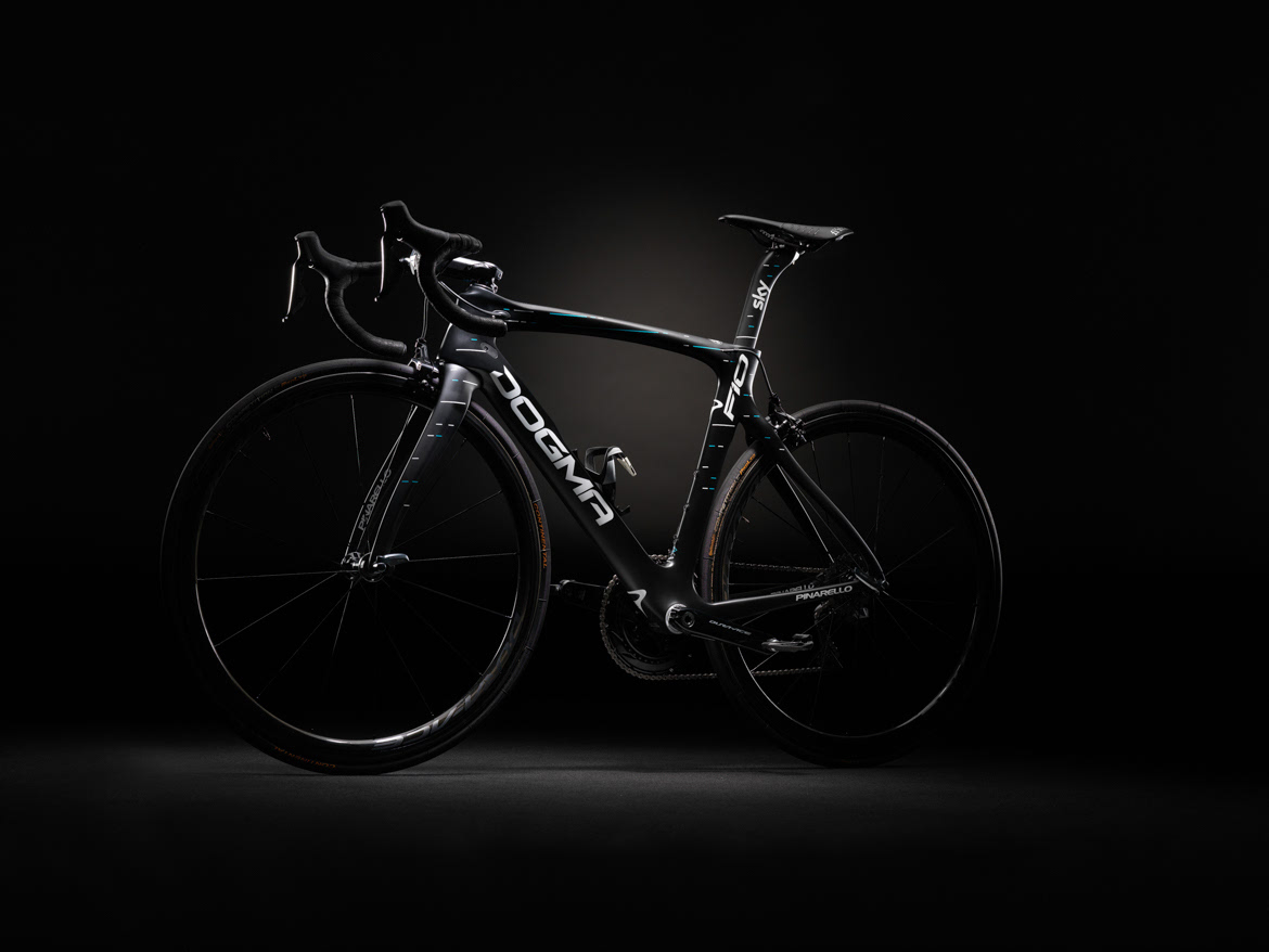 全车装备shimano最新款dura-ace 91系零件(暂时不包括脚踏),是一众