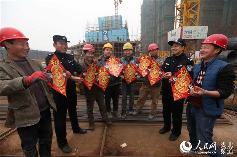 武汉务工人口_武汉地铁出人口图片