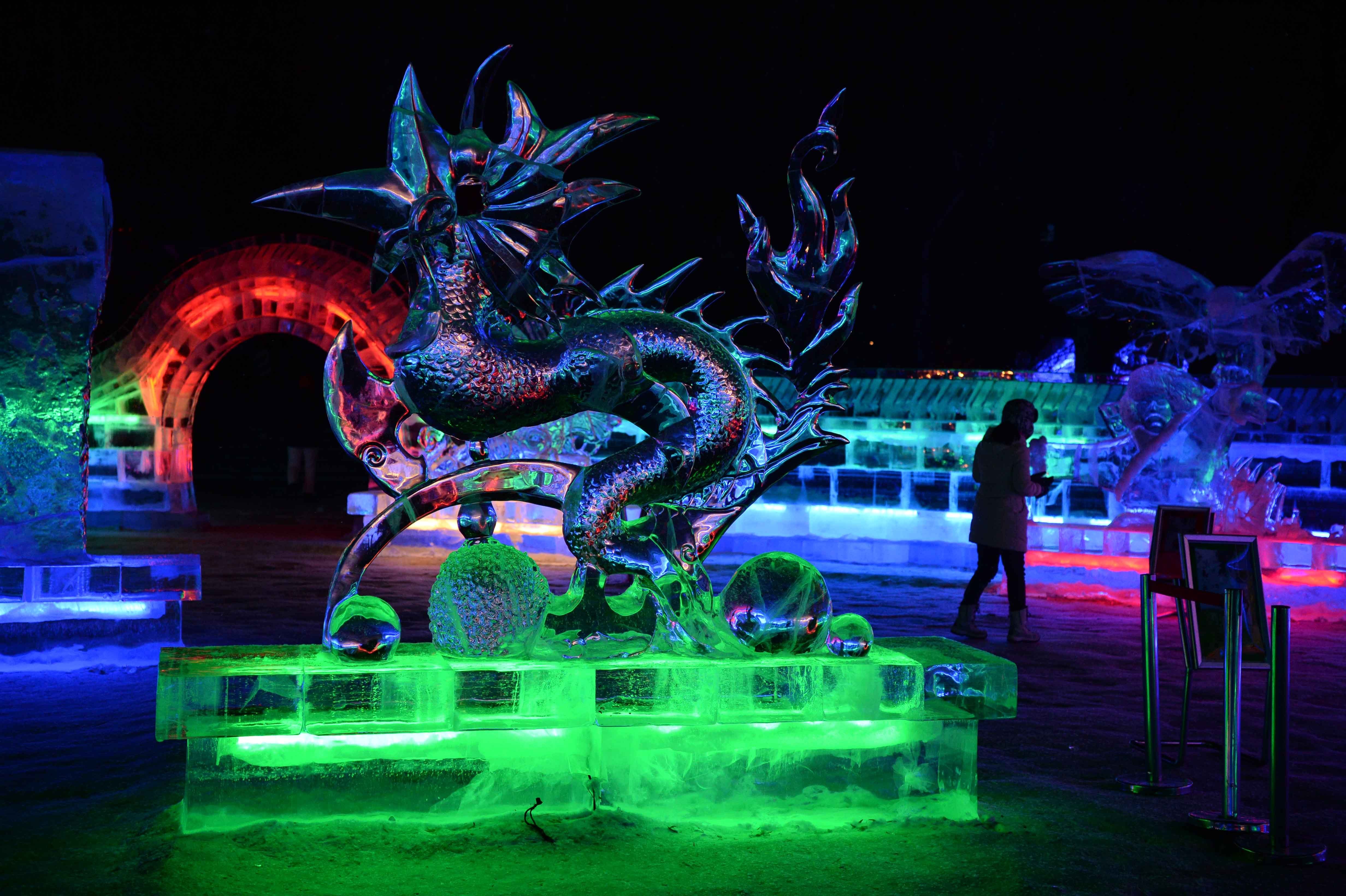 2023冰灯游园会玩乐攻略,哈尔滨的冰灯大世界非常值得...【去哪儿攻略】