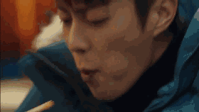 大幂幂看似食欲不佳,鹿晗和大发都是行走的吃货…吃,也是一门艺术啊!