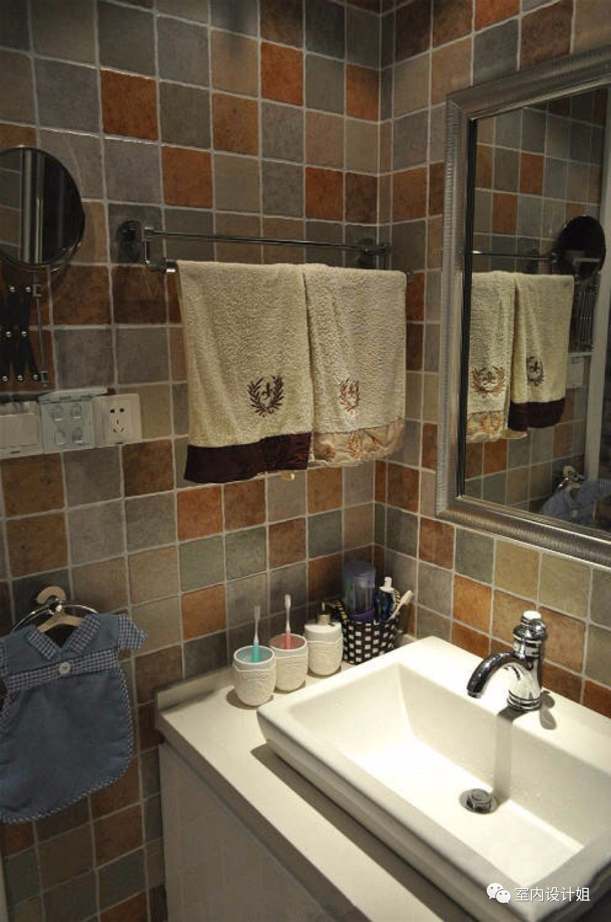 创意多功能浴室置物架 无痕粘贴壁挂式毛巾架免钉带挂钩收纳架-阿里巴巴