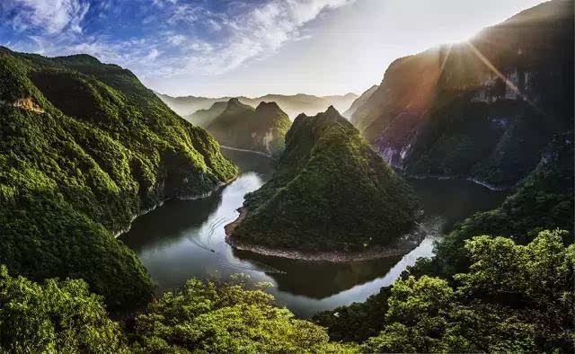 通过发展农家乐,乡村客栈等一系列旅游相关的设施将远安打造成湖北版