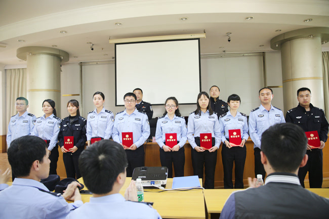 丰都县公安局:组织开展文职辅警人员集中培训