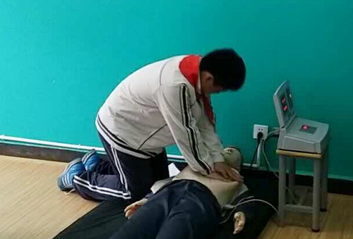 公用事业学校打造专场体验活动 探索职业体验