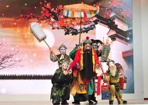 上海戏曲院团抱团入驻大世界