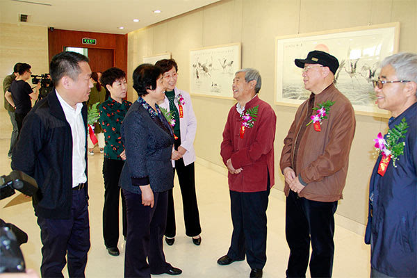 "鹤鸣中国梦盛世颂和平"丁宝栋画展在北京隆重举办