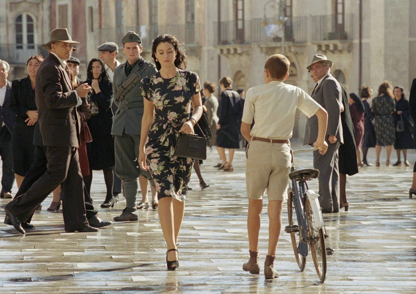 身材不一定能让你性感，短裤可以