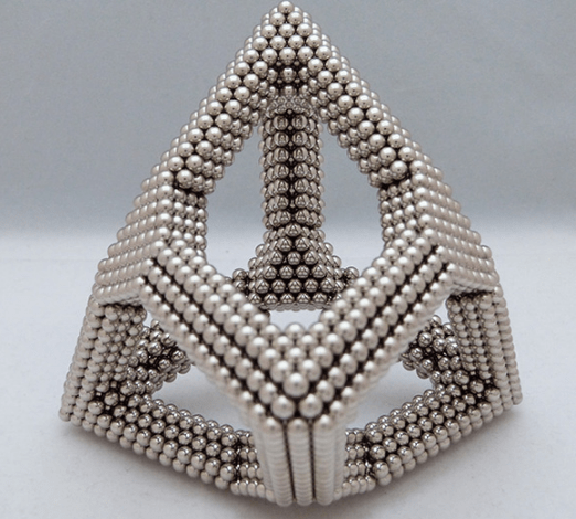 让想象力飞一会!炫磁 儿童益智方形磁力巴克球 券后28元起包邮(亮银色方形216颗)