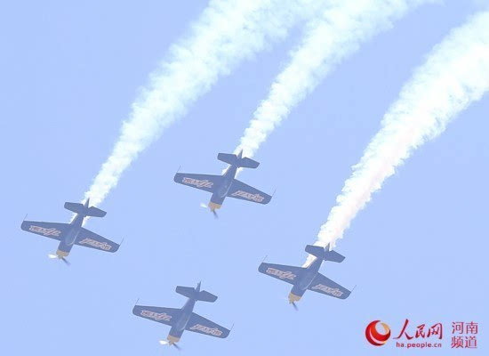 北京冰点无痛脱毛机价格,北京腋下激光脱毛还会再长吗,北京脱腋毛照片,北京膨体隆鼻哪儿做的好,北京注射玻尿酸隆胸需要价格,北京膨体隆鼻会越来越矮吗,北京韩式三点双眼皮拆线 福建省安全生产监督管理局副巡视员邱美辉接受新华网专访。 访谈实录:福建省安全生产监督管理局副巡视员邱美辉就危险化学品综合治理这话题接受新华网专访。 新华网福州5月4日电(陈丹)你知道福建有多少家危险化学品企业吗?福建是如何让它们转危为安的?今天上午,福建省安全生产监督管理局副巡视员邱美辉接受新华网专访时介绍,福建危险化学品企业总量大