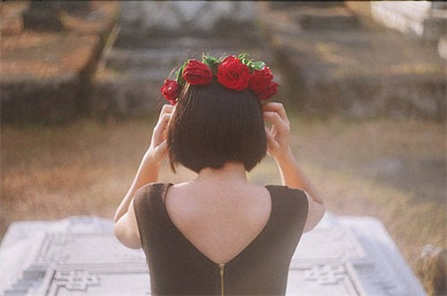 绚婷内衣好吗_绚婷内衣春款图片(3)