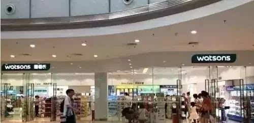 屈臣氏业绩大降,是走下神坛,还是涅磐重生?