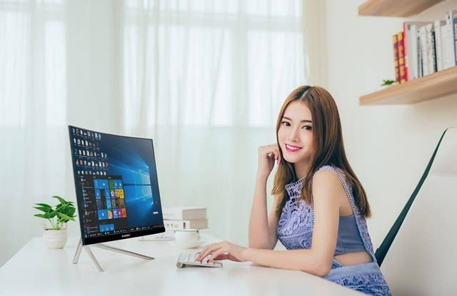 大屏亲民价 游戏悍将显示器天猫预售中